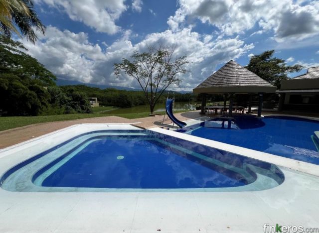 Exclusiva Casa en Mesa de Yeguas - Finca en Anapoima, Cundinamarca